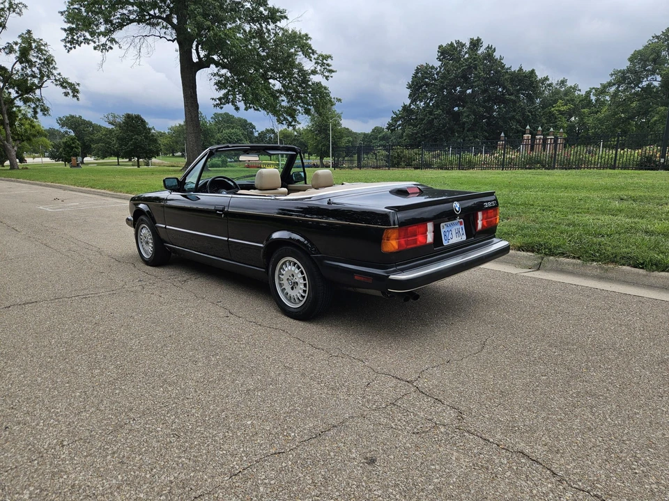 1988 BMW E30 3 Series - Image 23 of 31