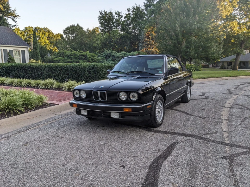 1988 BMW E30 3 Series - Image 2 of 31