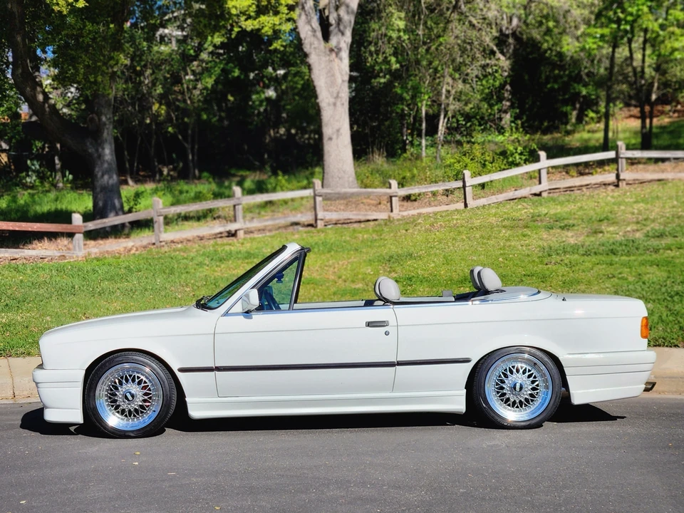 1988 BMW E30 3 Series - Image 16 of 31