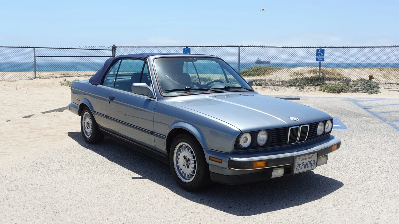 1988 BMW E30 3 Series - Image 13 of 31