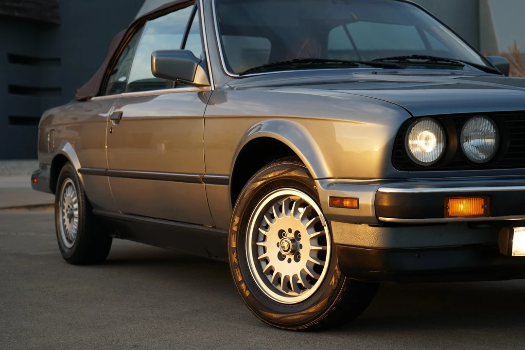1988 BMW E30 3 Series - Image 13 of 31