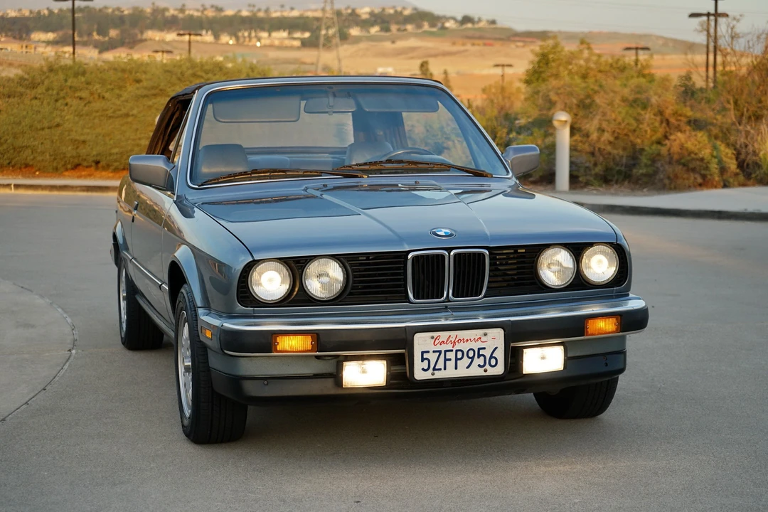 1988 BMW E30 3 Series - Image 11 of 31