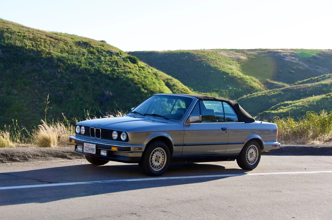 1988 BMW E30 3 Series - Image 2 of 31