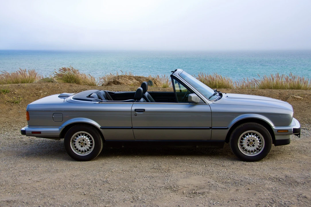 1988 BMW E30 3 Series - Image 12 of 31