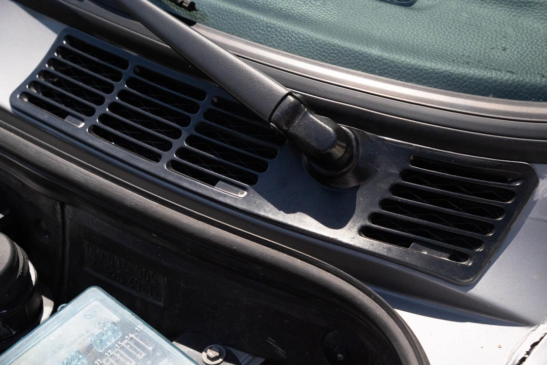 1988 BMW E30 3 Series - Image 25 of 31