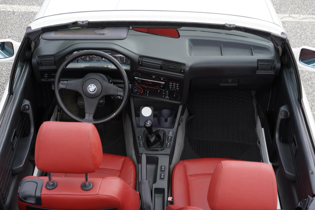 1988 BMW E30 3 Series - Image 27 of 31