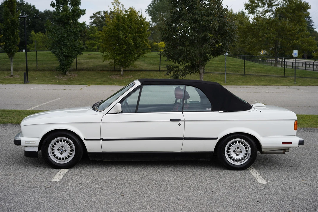 1988 BMW E30 3 Series - Image 11 of 31