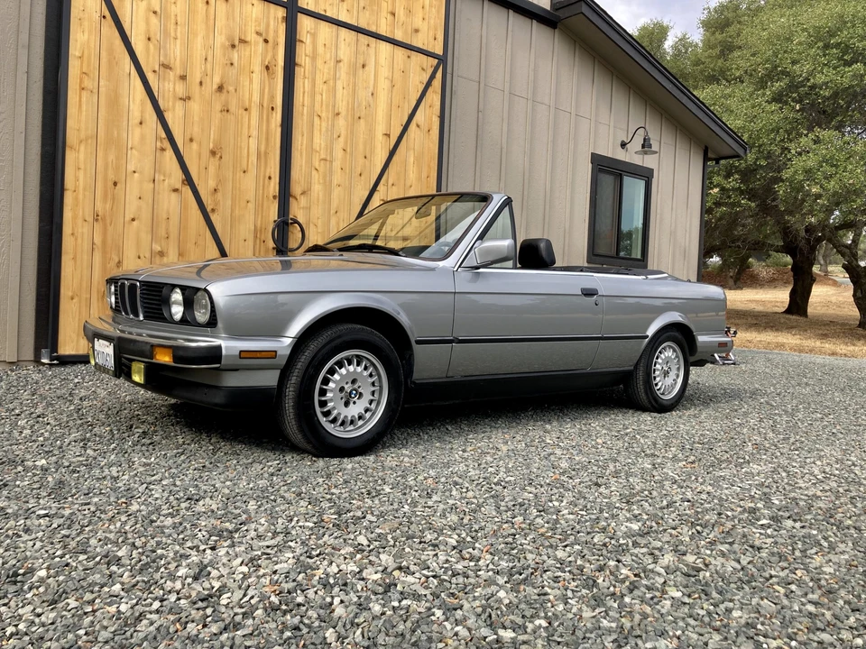 1988 BMW E30 3 Series - Image 13 of 31