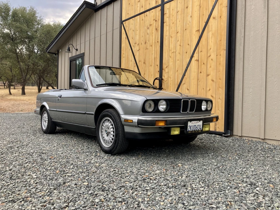 1988 BMW E30 3 Series - Image 16 of 31