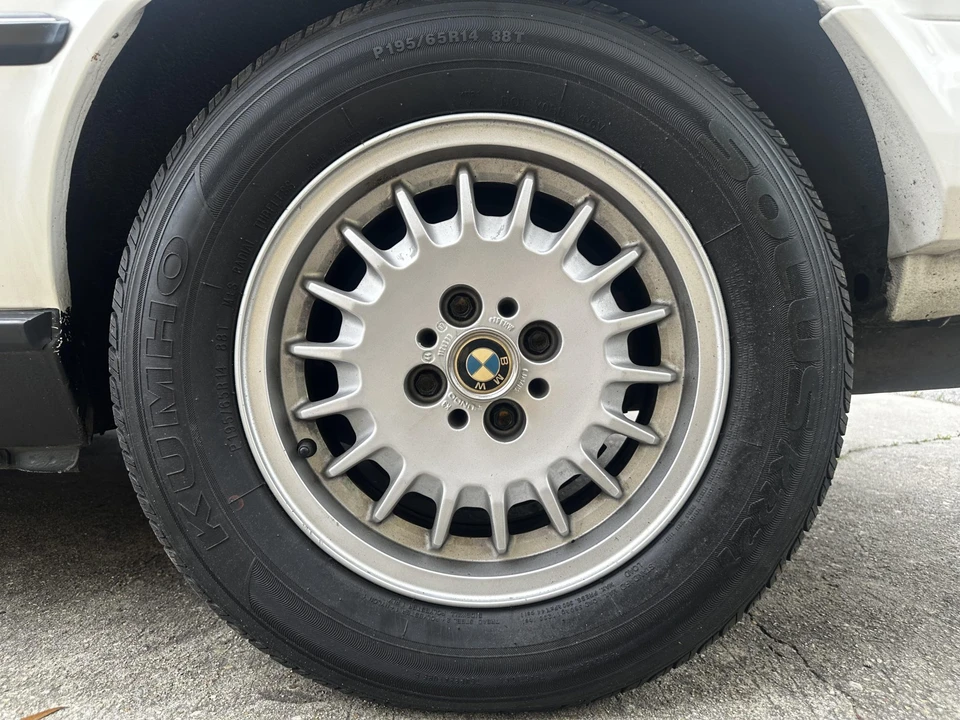 1988 BMW E30 3 Series - Image 21 of 31