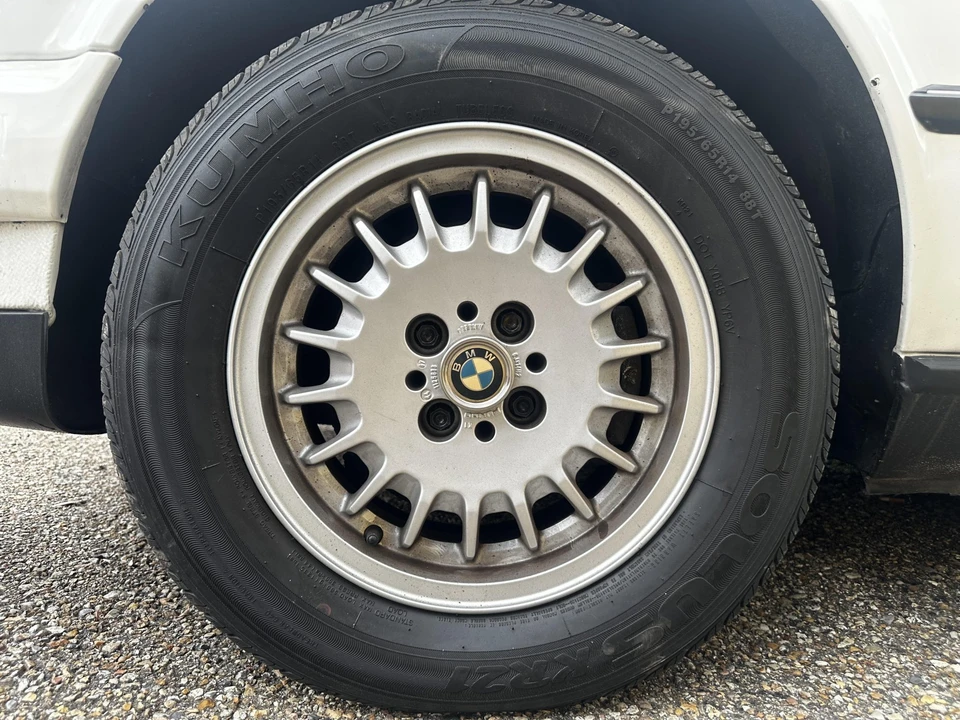 1988 BMW E30 3 Series - Image 22 of 31