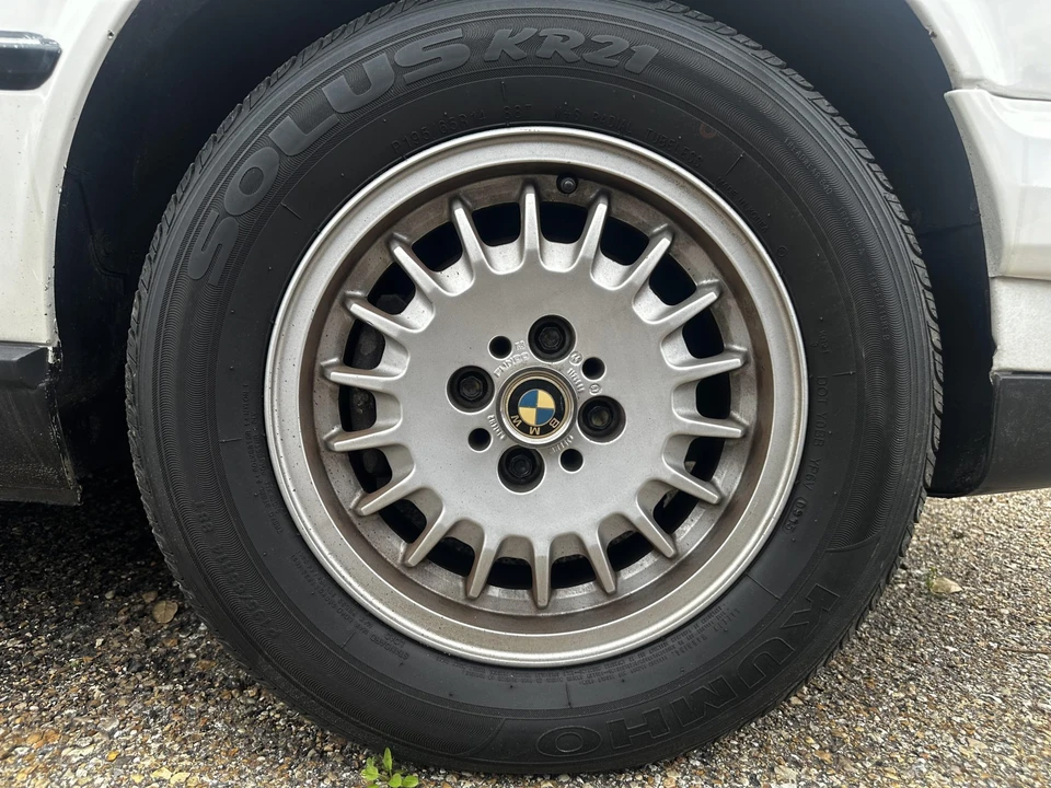 1988 BMW E30 3 Series - Image 23 of 31