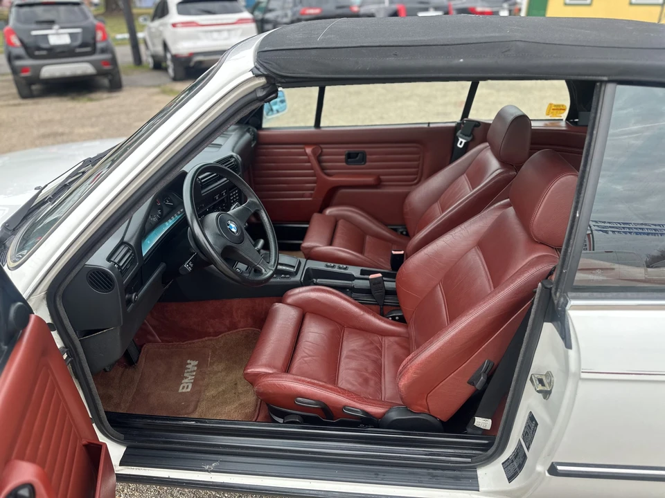 1988 BMW E30 3 Series - Image 25 of 31