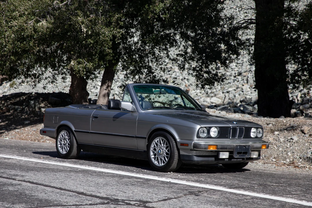 1988 BMW E30 3 Series - Image 13 of 31