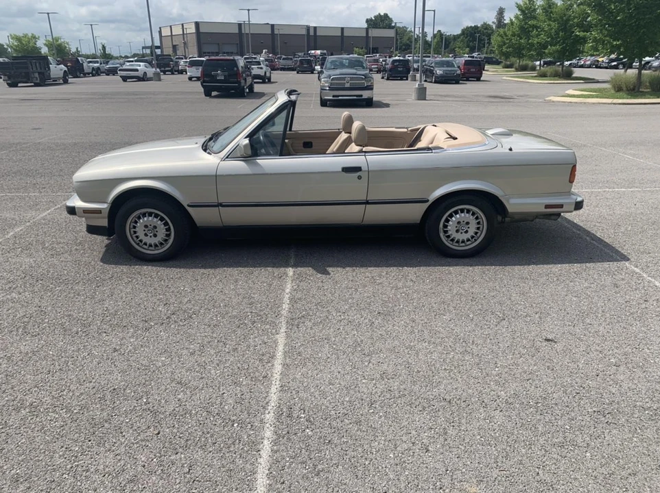 1988 BMW E30 3 Series - Image 25 of 31