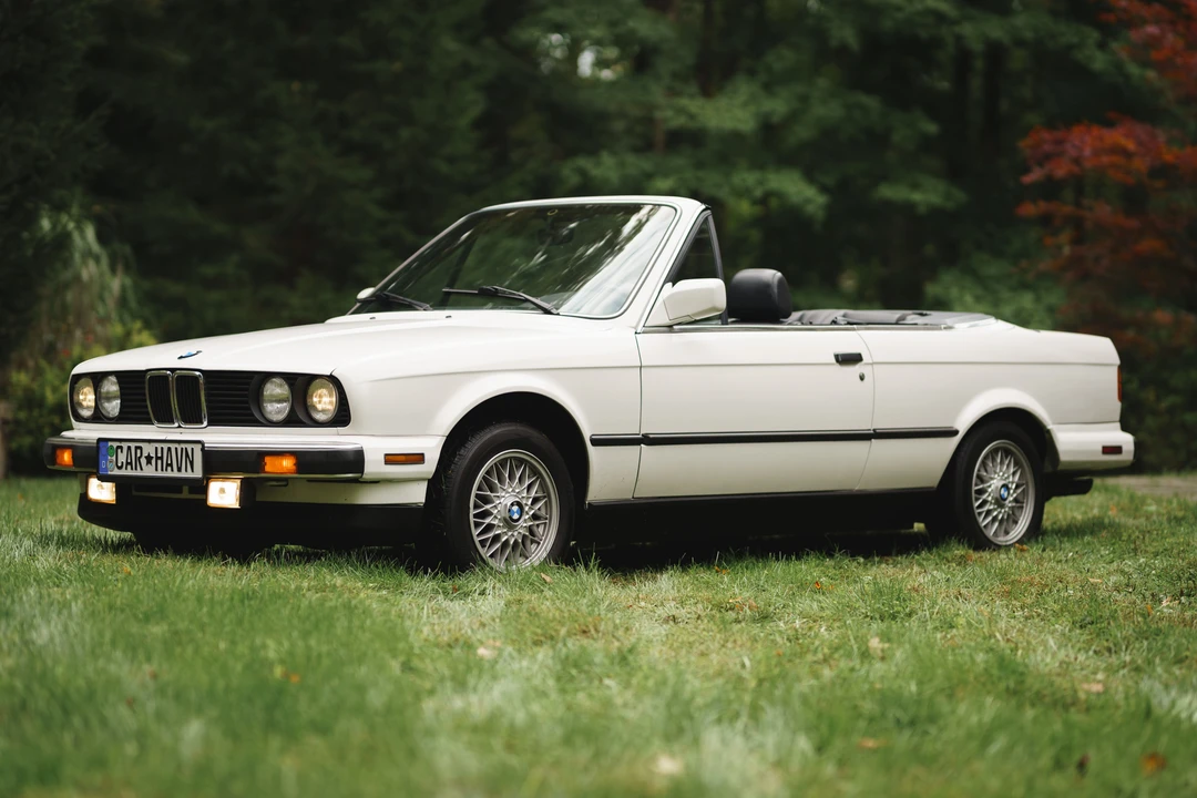 1988 BMW E30 3 Series - Image 16 of 31