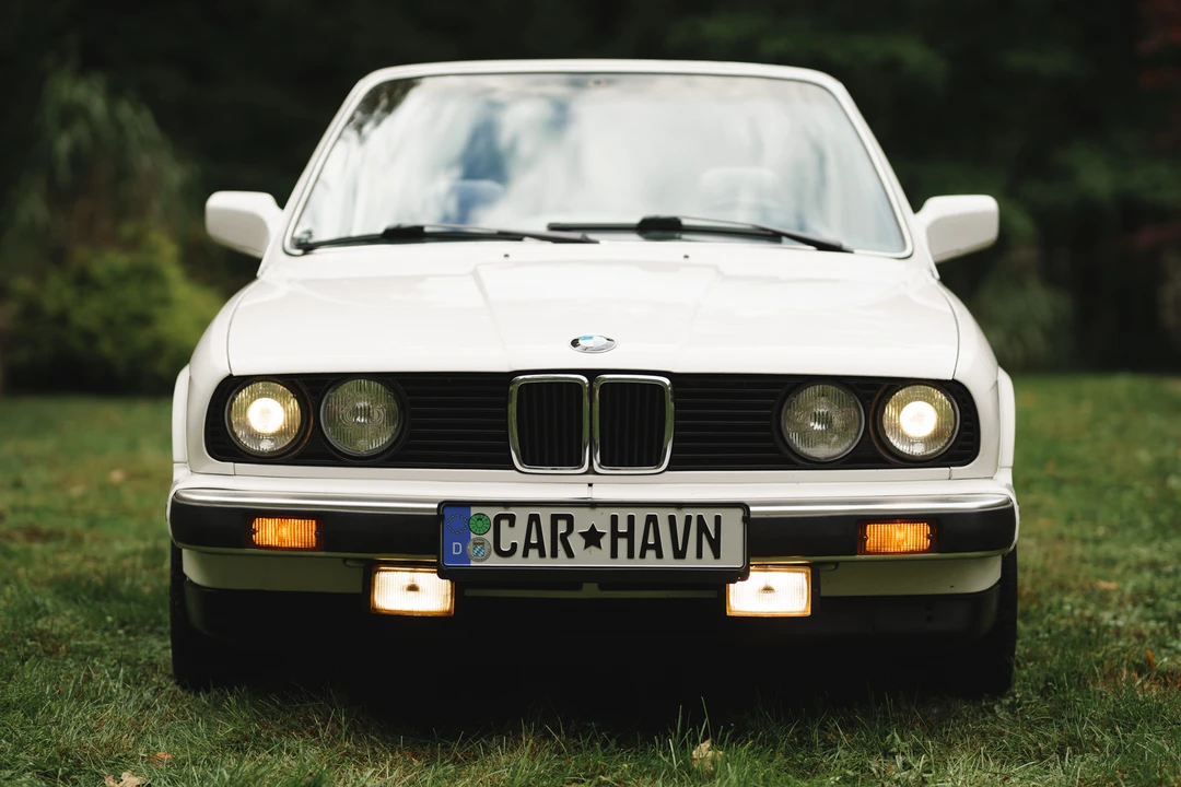 1988 BMW E30 3 Series - Image 25 of 31