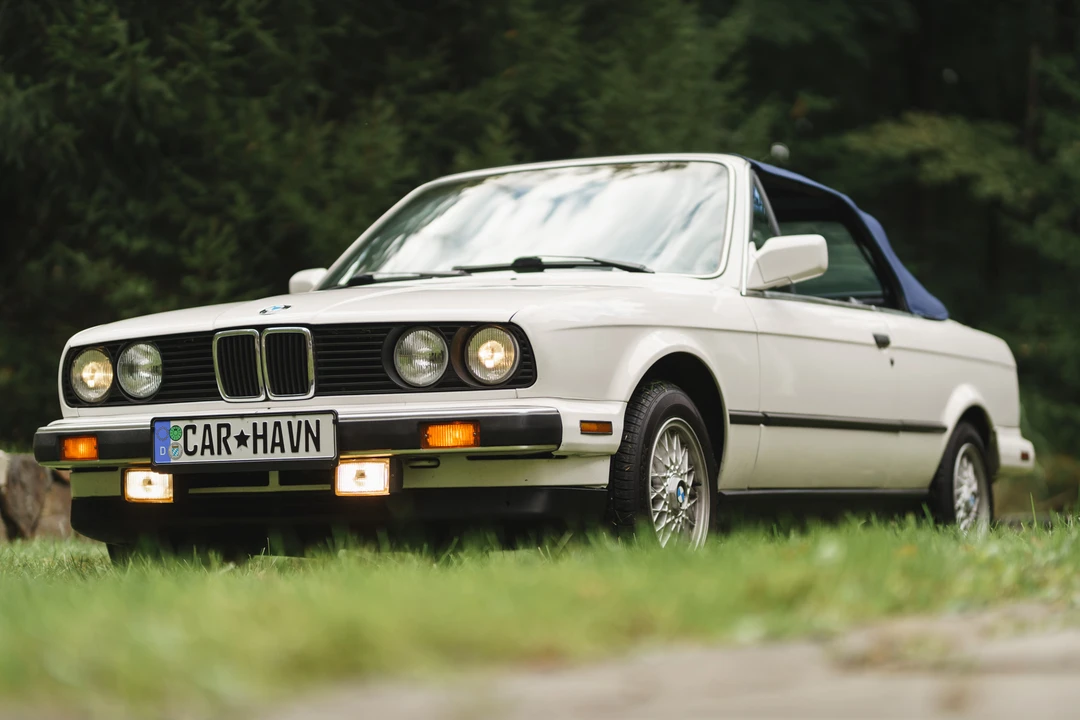 1988 BMW E30 3 Series - Image 20 of 31