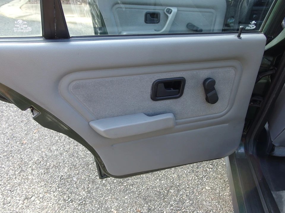 1988 BMW E30 3 Series - Image 28 of 31