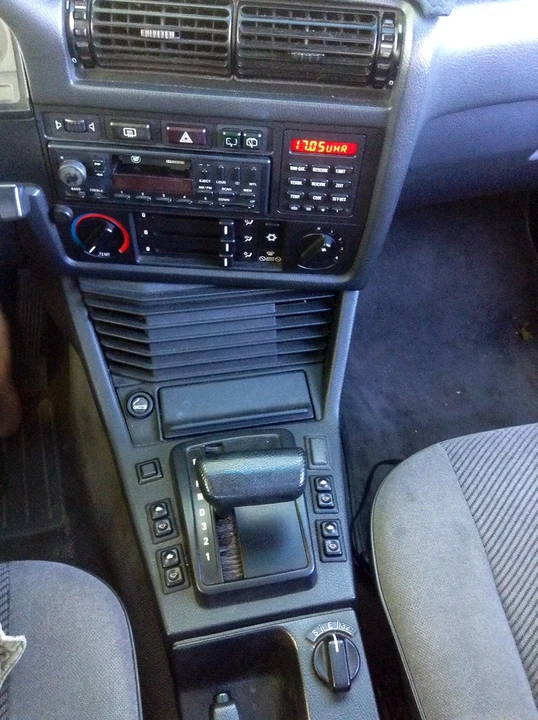 1988 BMW E30 3 Series - Image 21 of 31