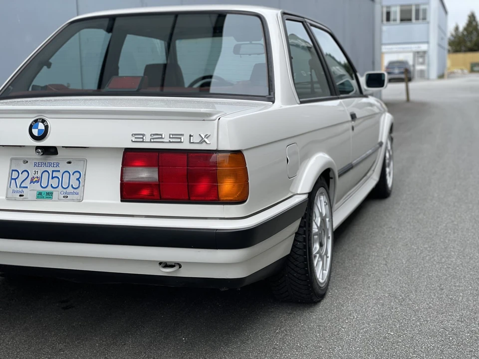 1988 BMW E30 3 Series - Image 13 of 31