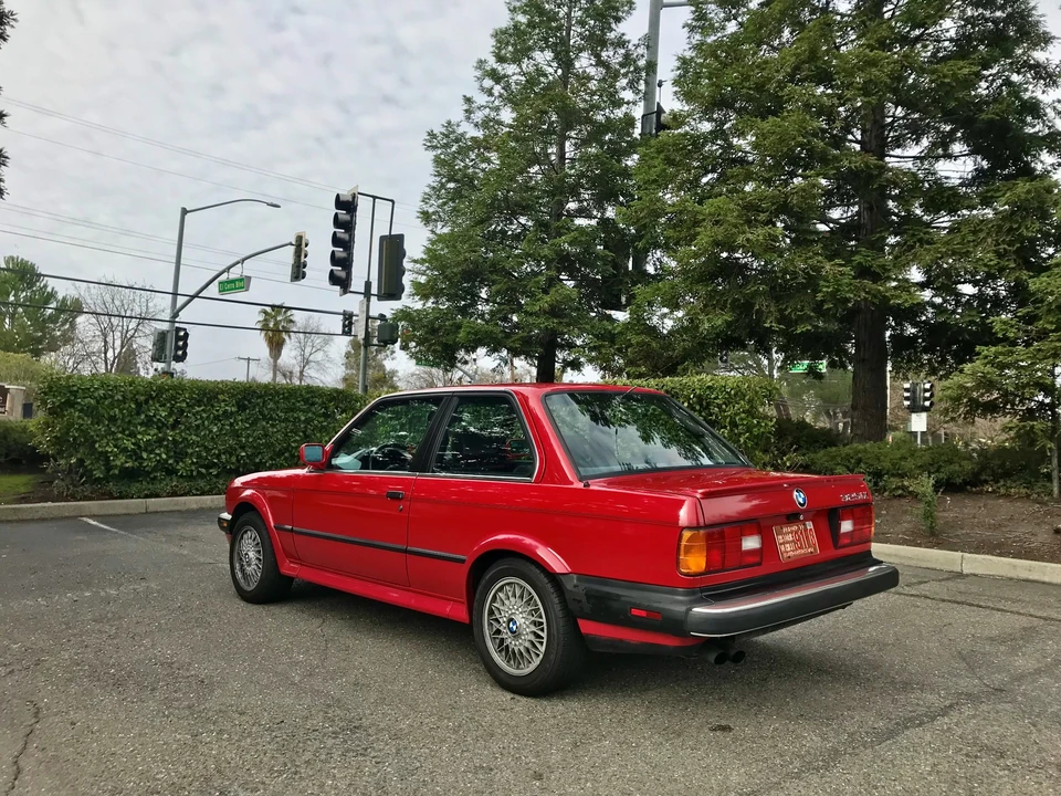 1988 BMW E30 3 Series - Image 11 of 31