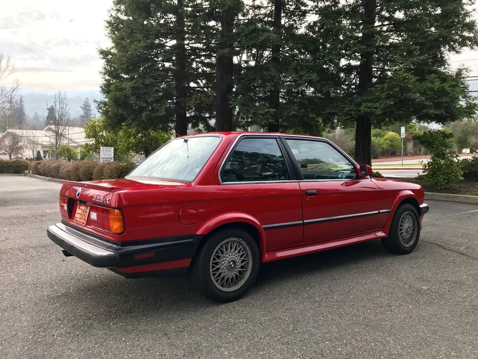 1988 BMW E30 3 Series - Image 23 of 31