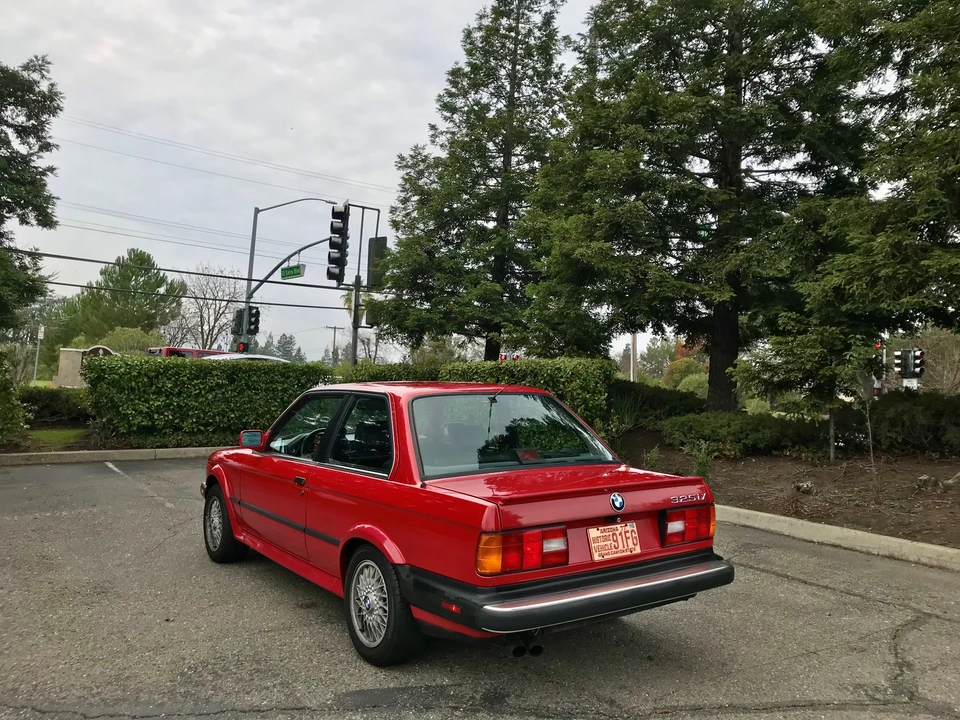 1988 BMW E30 3 Series - Image 13 of 31