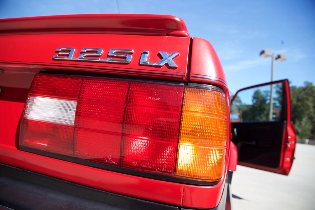 1988 BMW E30 3 Series - Image 27 of 31