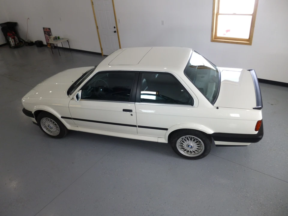 1988 BMW E30 3 Series - Image 28 of 31