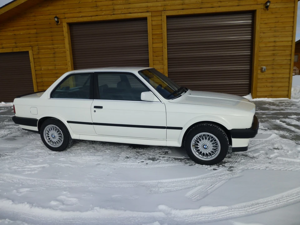 1988 BMW E30 3 Series - Image 2 of 31