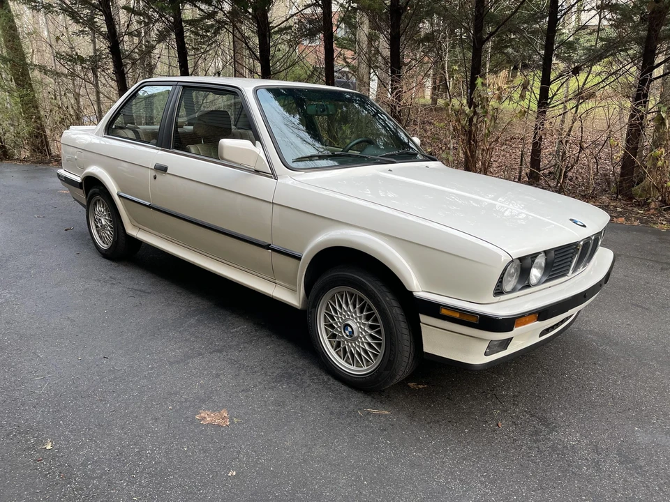 1988 BMW E30 3 Series - Image 13 of 31