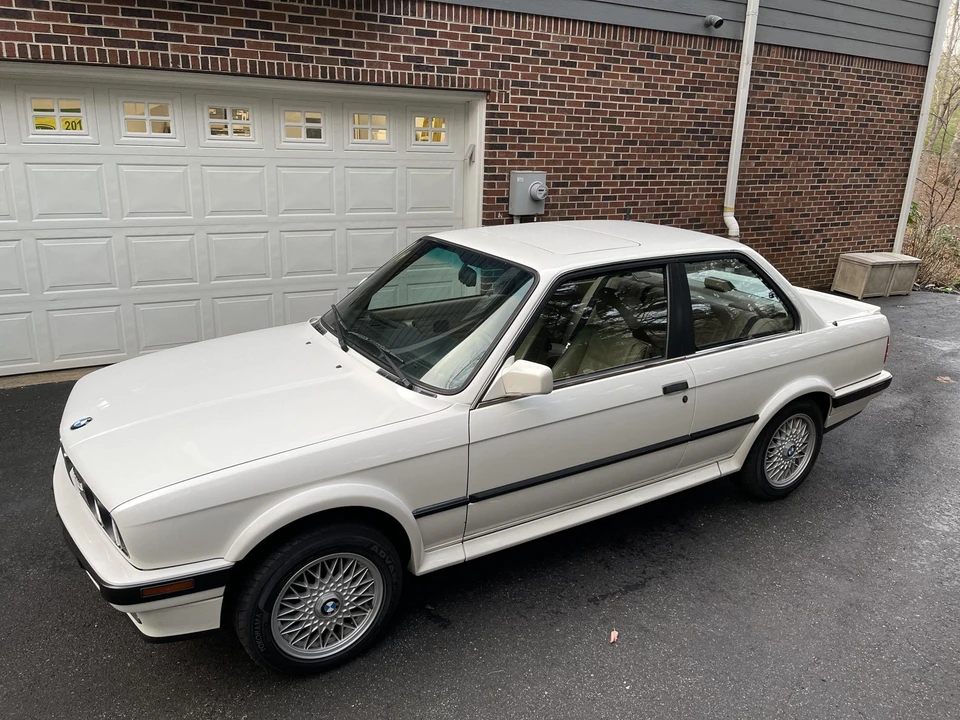 1988 BMW E30 3 Series - Image 2 of 31