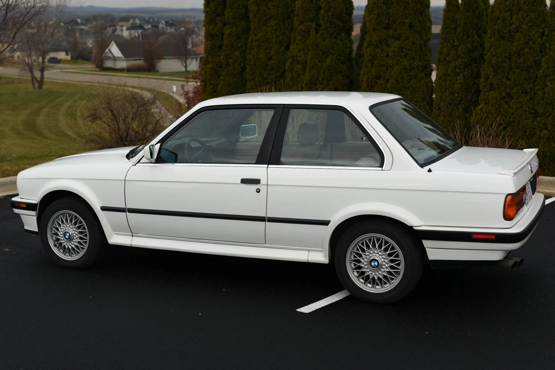 1988 BMW E30 3 Series - Image 24 of 31