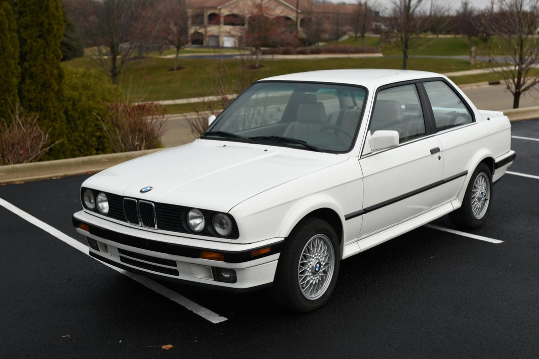 1988 BMW E30 3 Series - Image 3 of 31