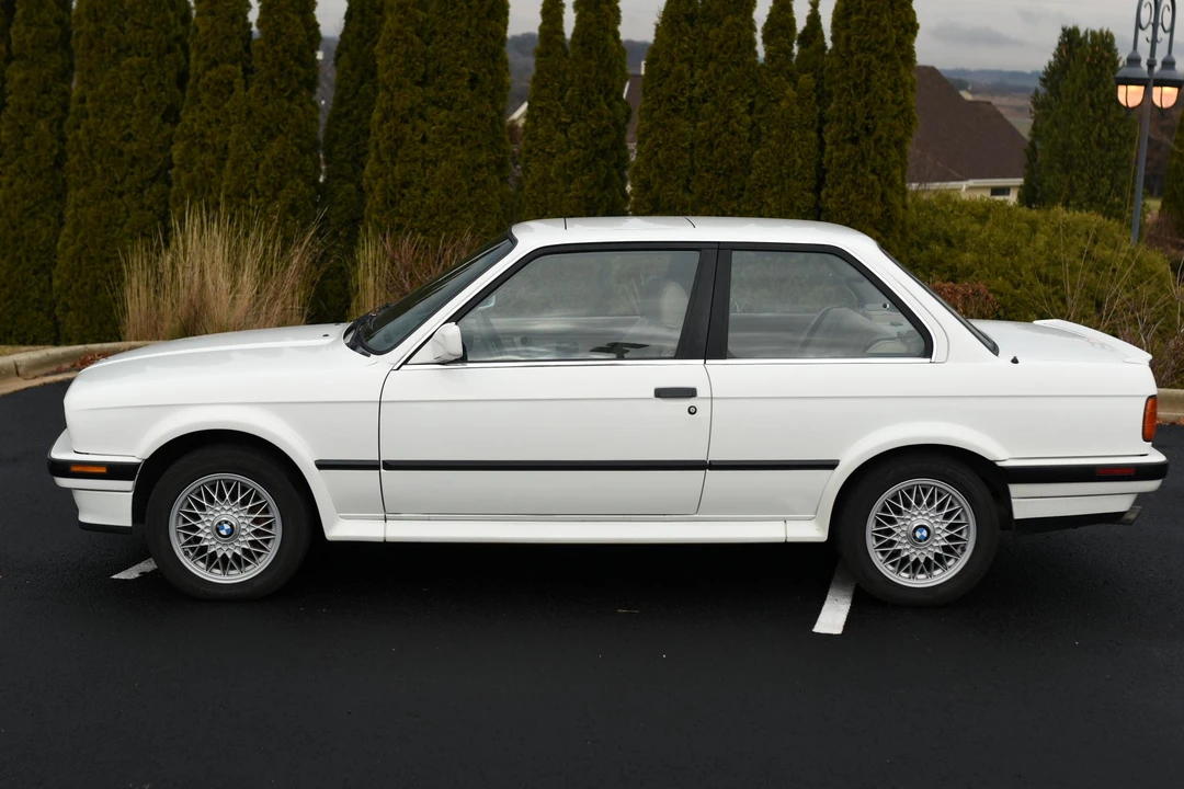 1988 BMW E30 3 Series - Image 26 of 31