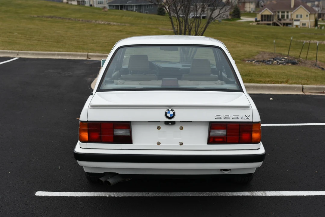 1988 BMW E30 3 Series - Image 16 of 31
