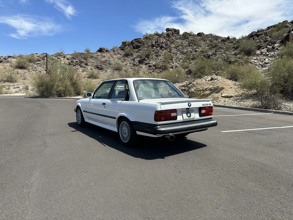 1988 BMW E30 3 Series - Image 13 of 31