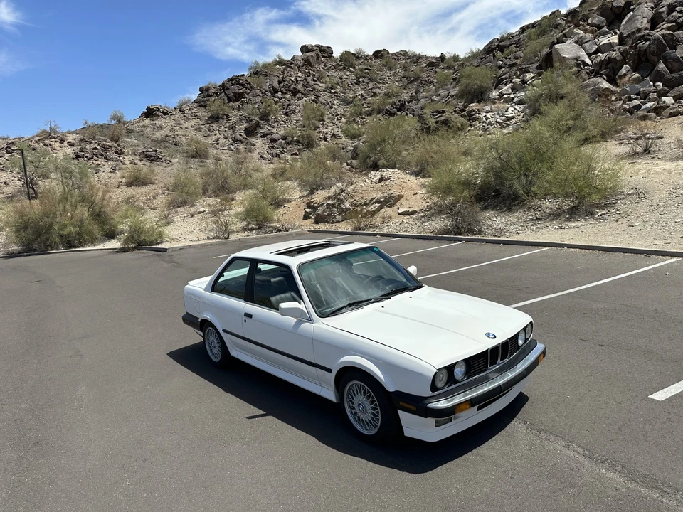 1988 BMW E30 3 Series - Image 23 of 31