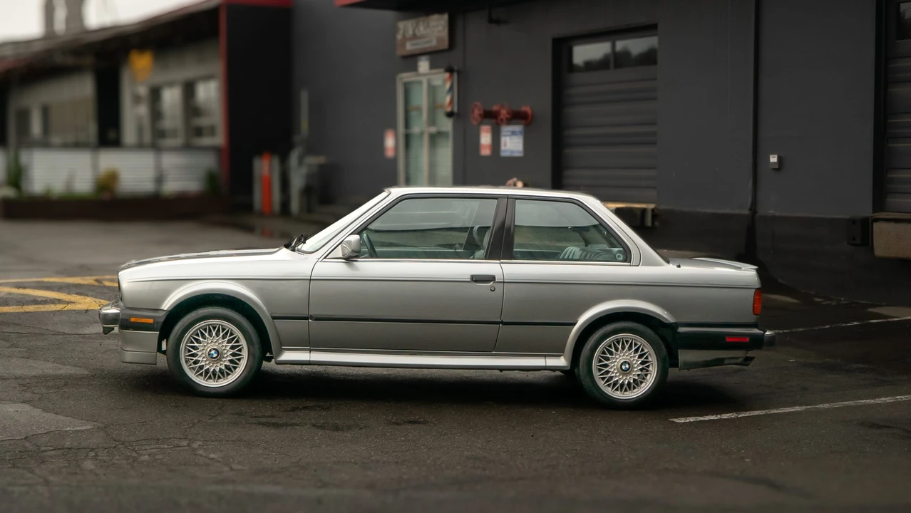 1988 BMW E30 3 Series - Image 10 of 31