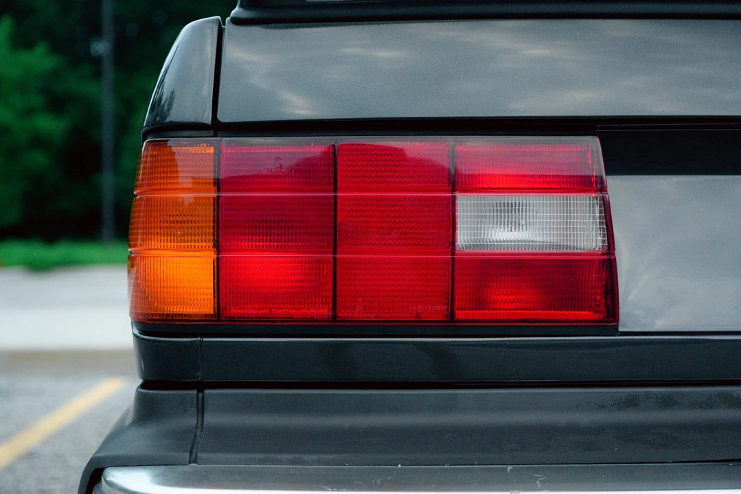 1988 BMW E30 3 Series - Image 28 of 31