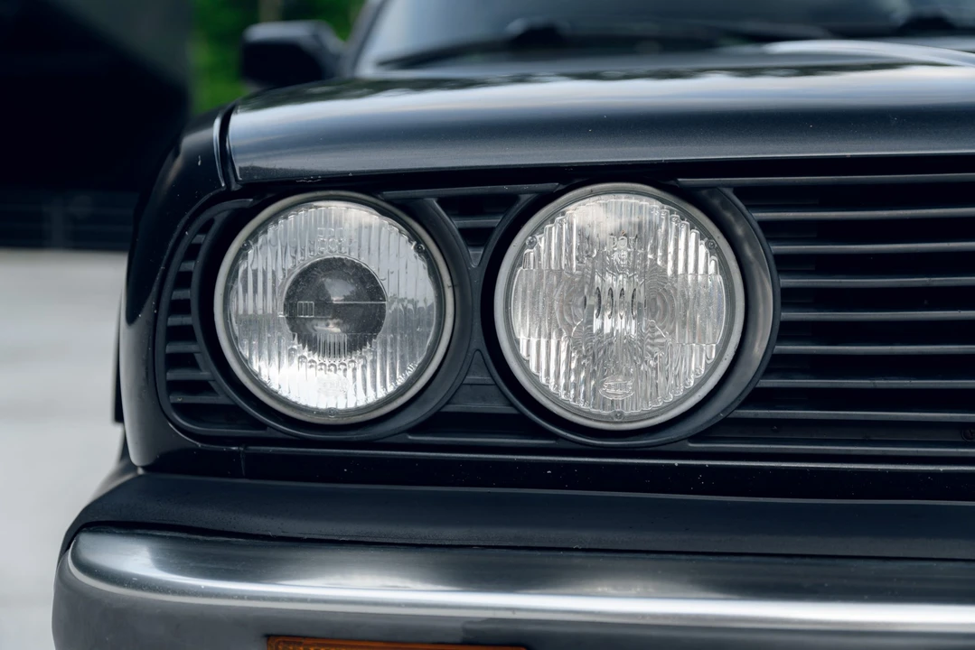 1988 BMW E30 3 Series - Image 19 of 31