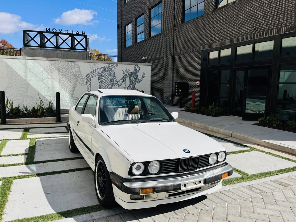 1988 BMW E30 3 Series - Image 16 of 31