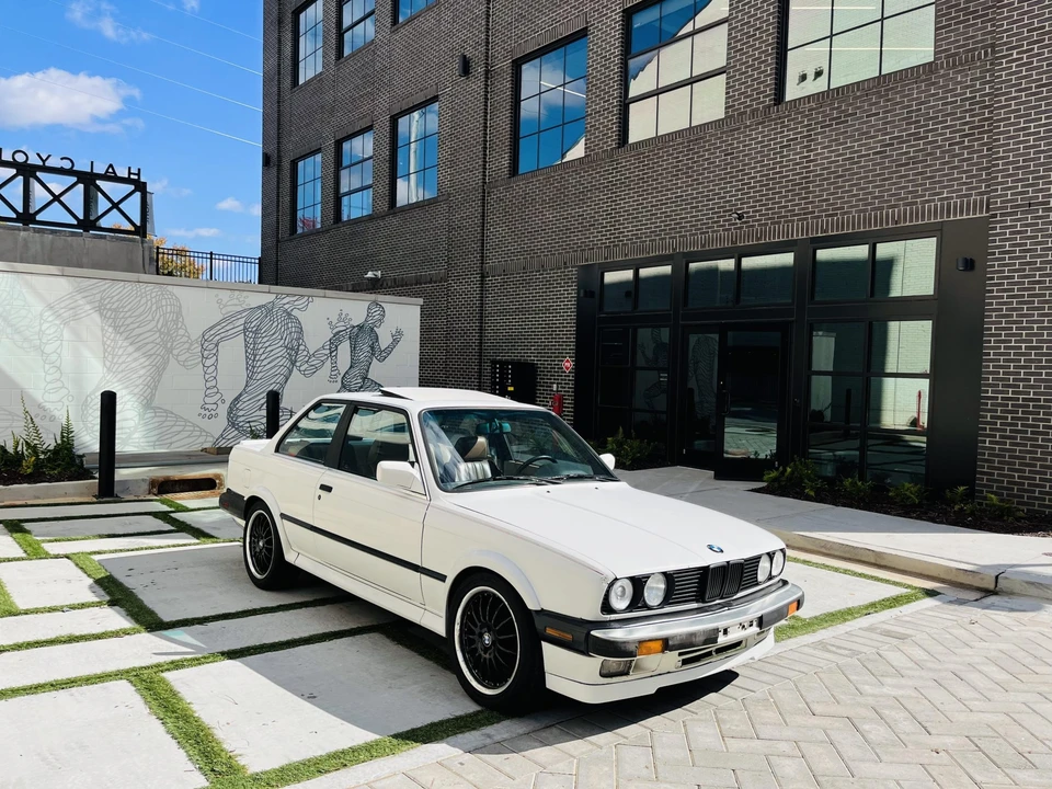 1988 BMW E30 3 Series - Image 17 of 31