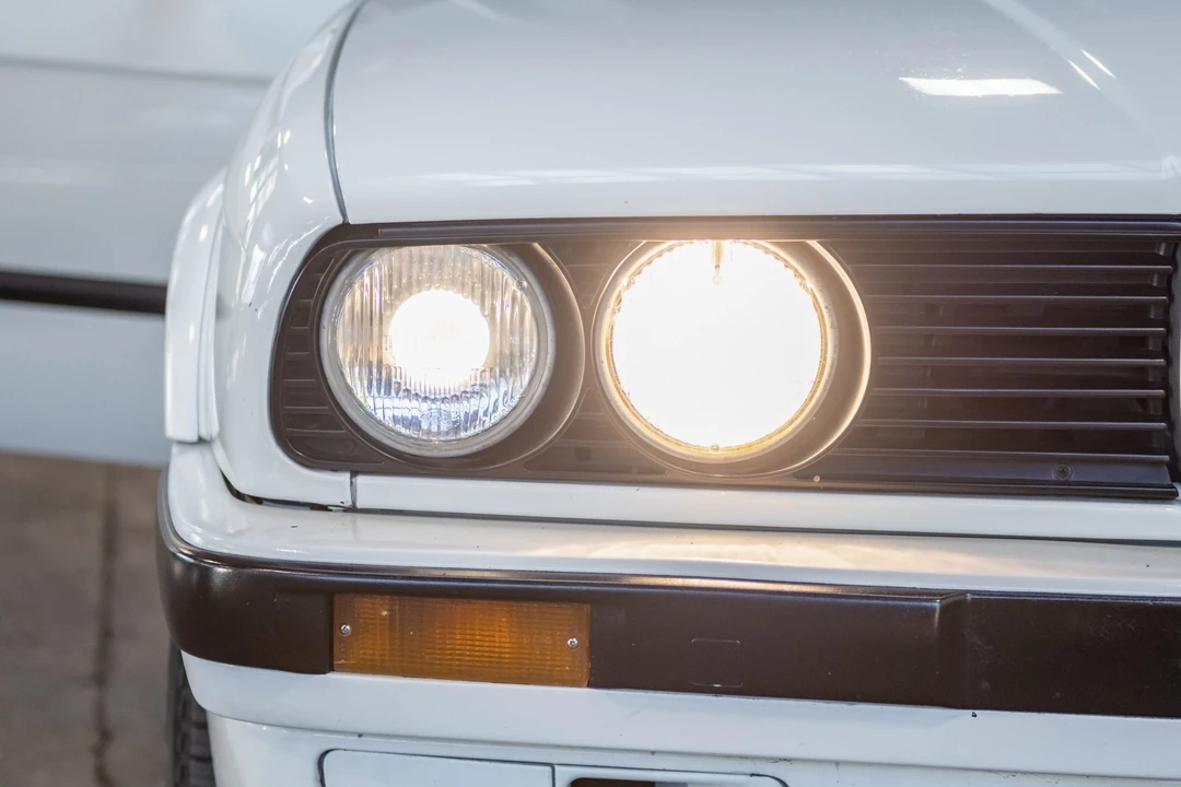 1988 BMW E30 3 Series - Image 12 of 31