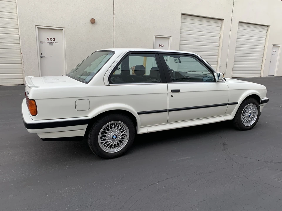 1988 BMW E30 3 Series - Image 19 of 31