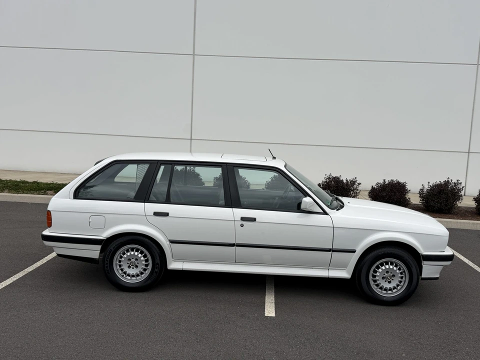 1988 BMW E30 3 Series - Image 9 of 31