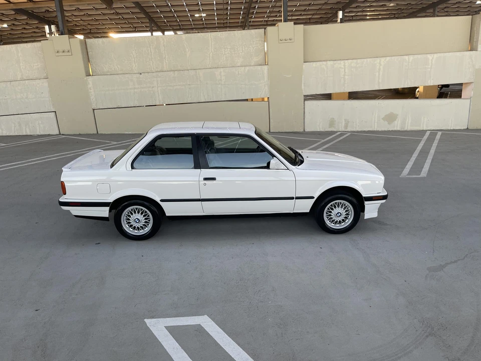 1988 BMW E30 3 Series - Image 29 of 31