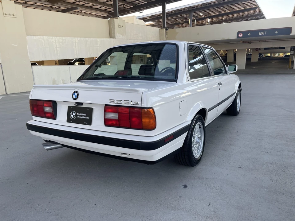 1988 BMW E30 3 Series - Image 15 of 31