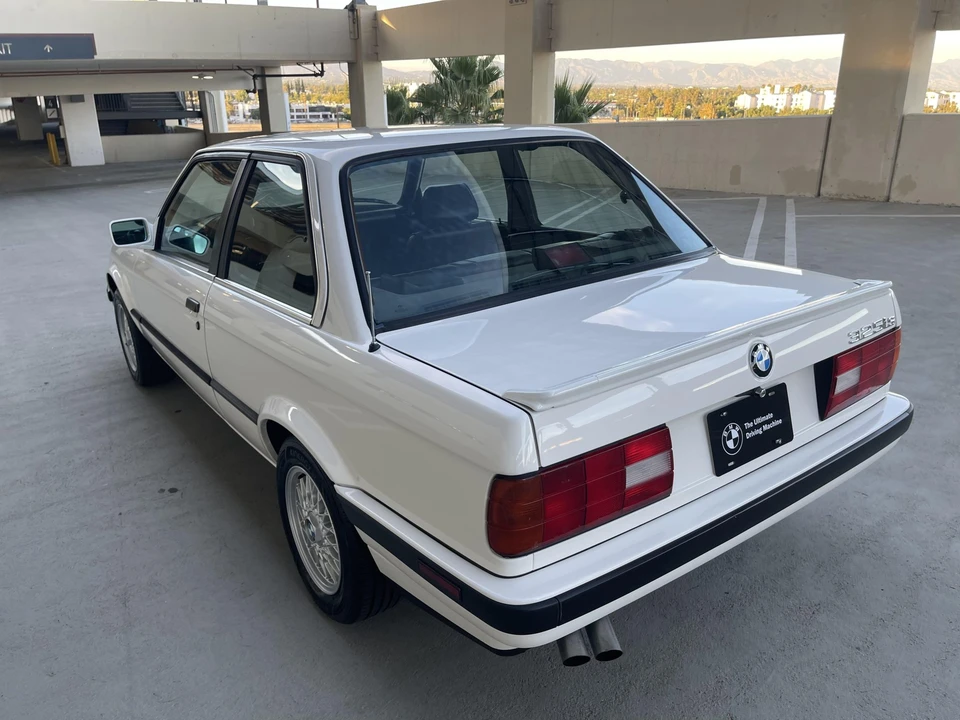 1988 BMW E30 3 Series - Image 18 of 31